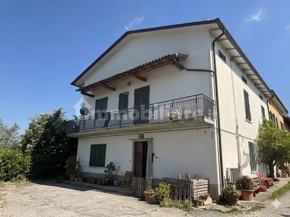 Rustico - Casale in vendita a Lamporecchio