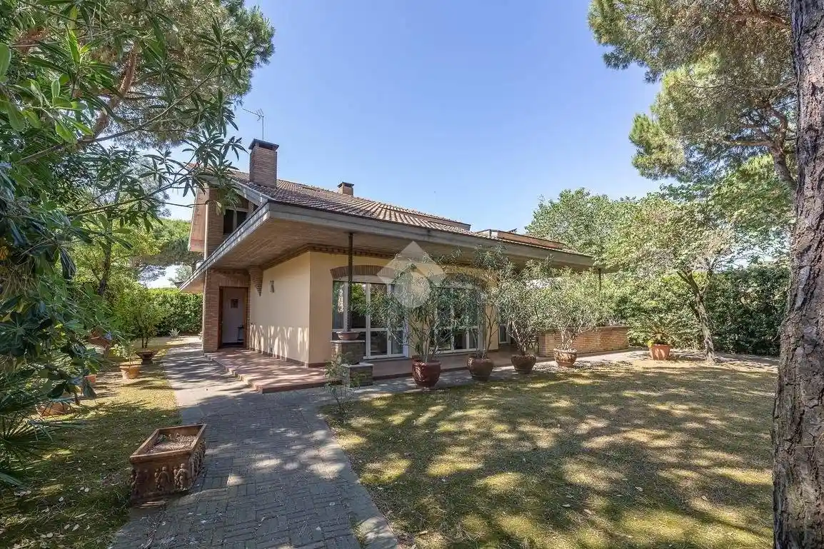 Villa in vendita a Cervia