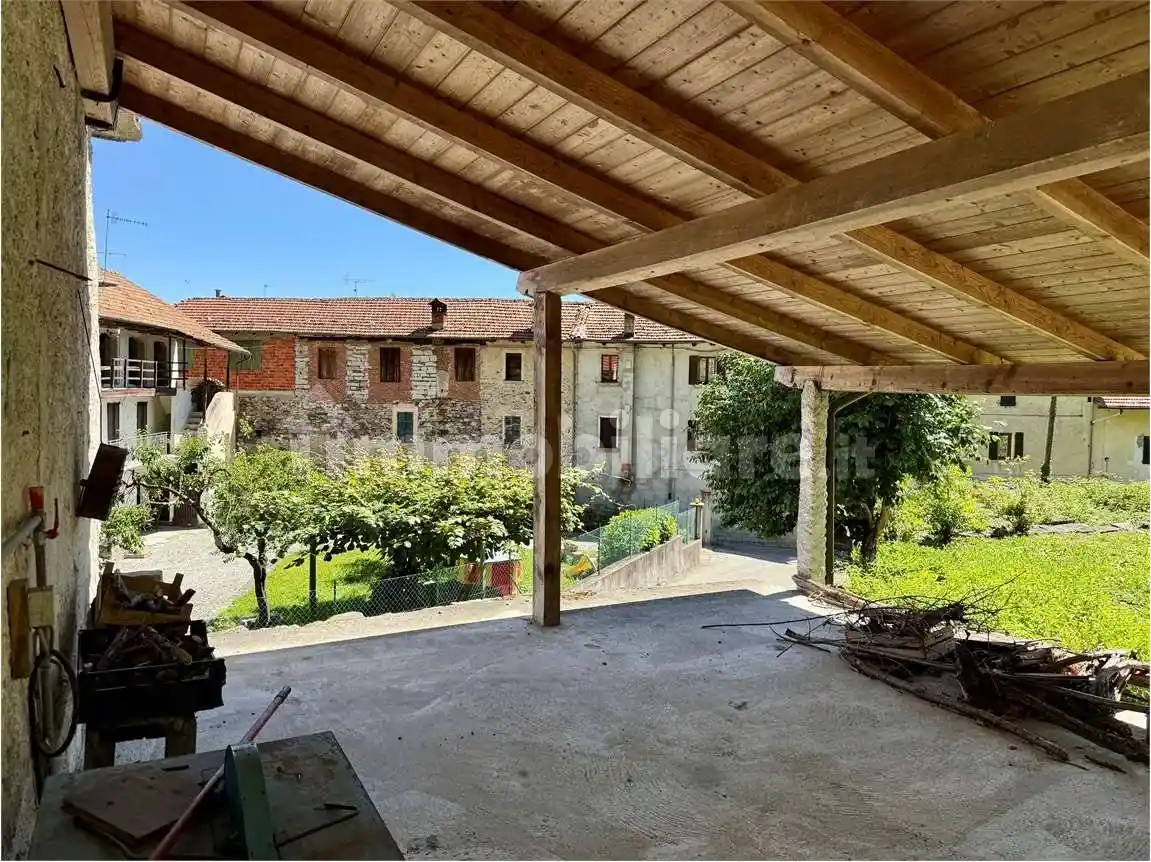 Rustico - Casale in vendita a San Maurizio d'Opaglio