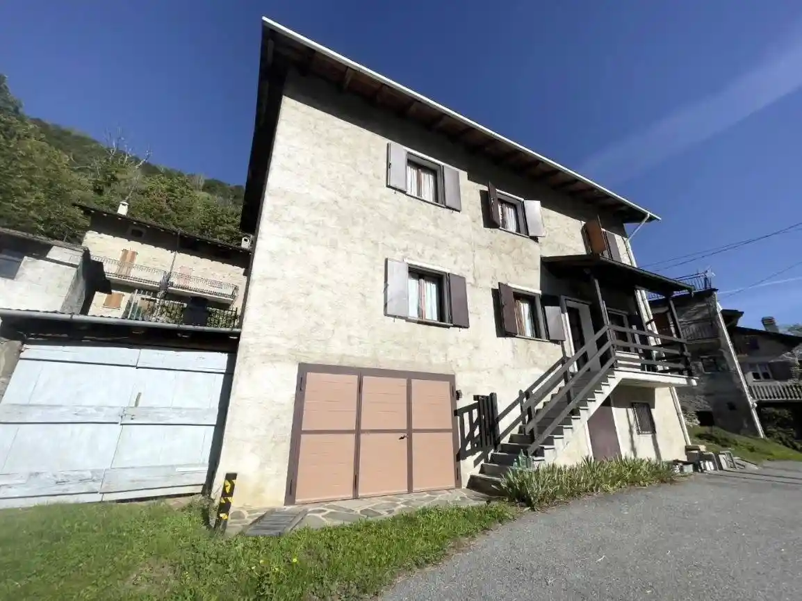 Casa indipendente in vendita a Vervio