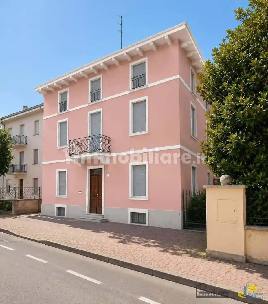 Appartamento in vendita a Parma