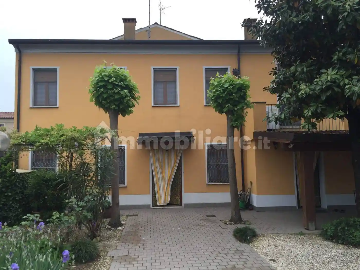 Villa in vendita a Viadana