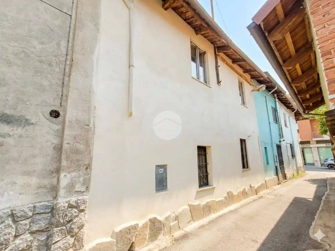 Casa indipendente in vendita a Rivarolo Canavese