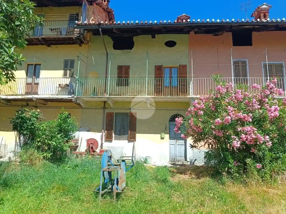 Casa indipendente in vendita a Rivarolo Canavese