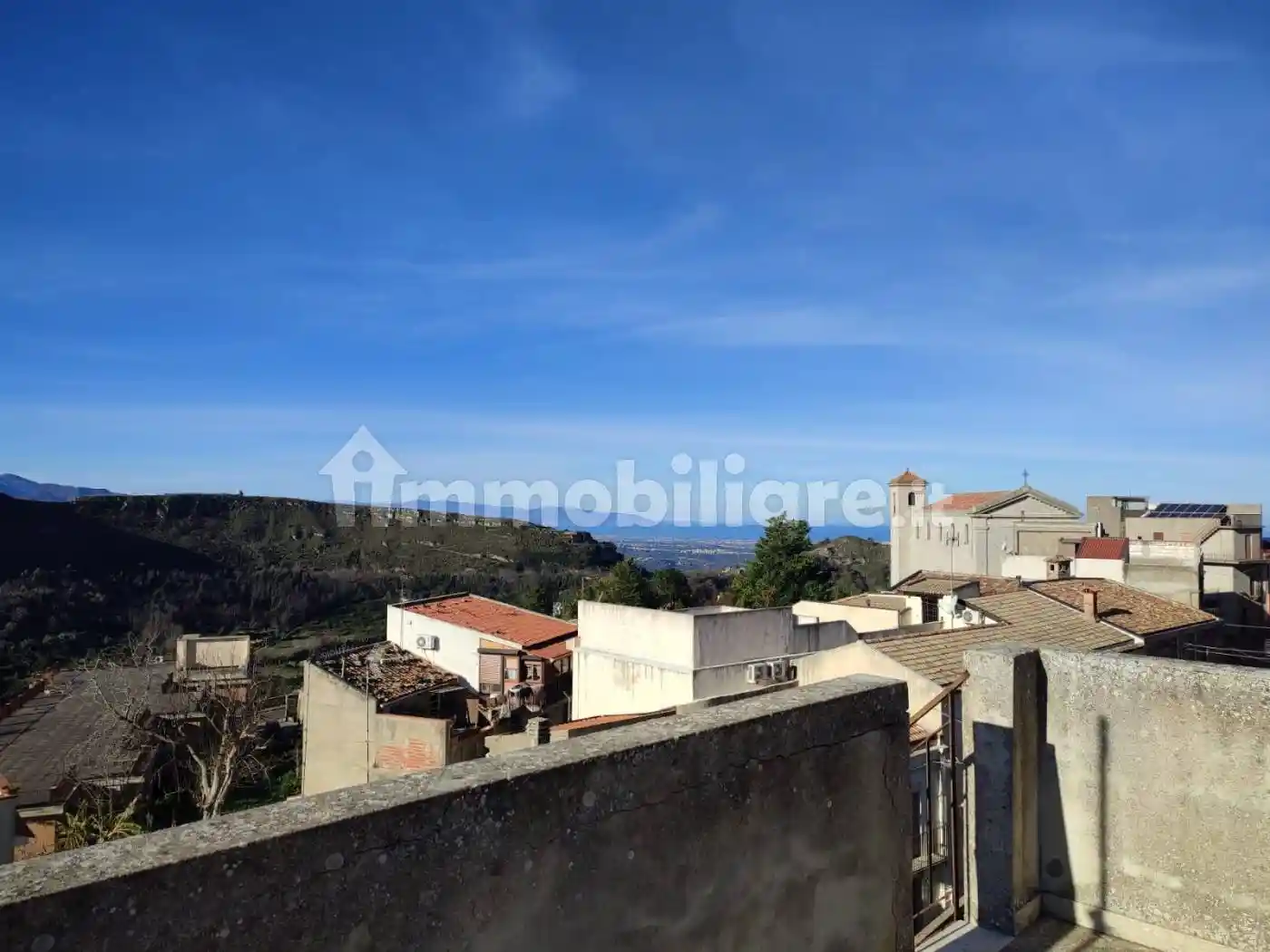 Casa indipendente in vendita a Rometta