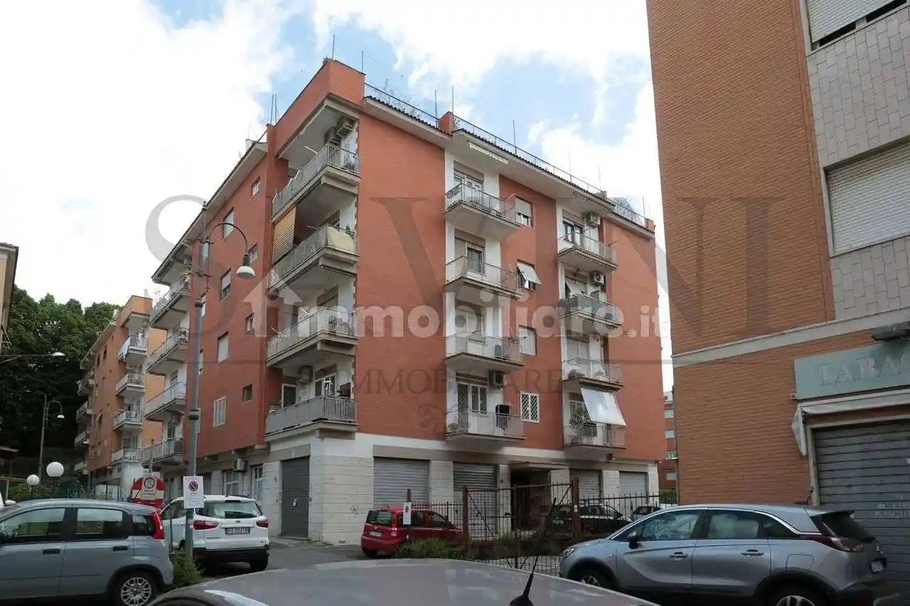 Appartamento in vendita a Genzano di Roma