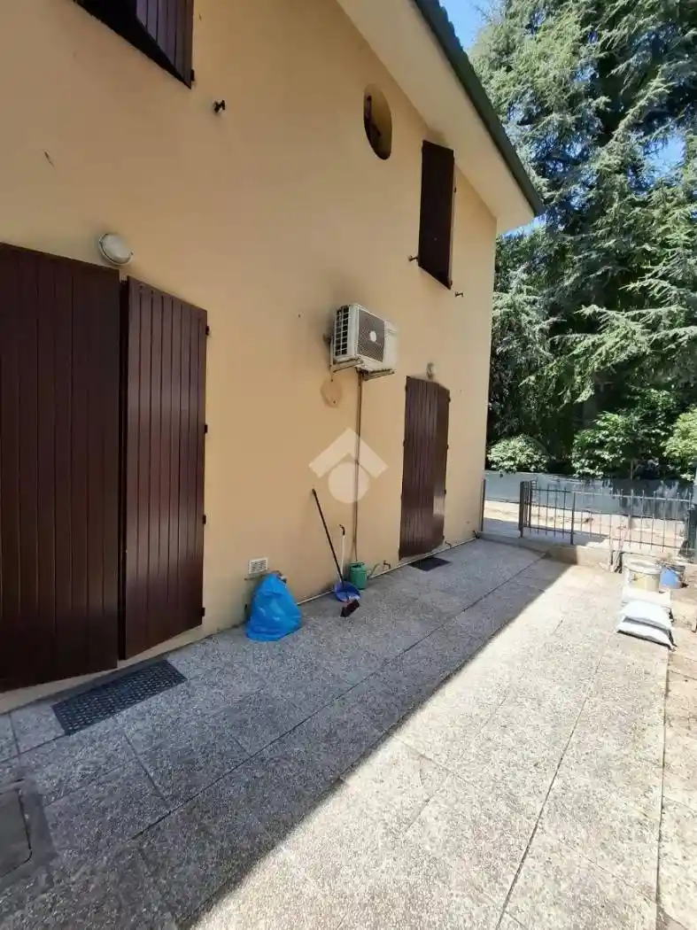 Villetta a schiera in affitto a Bologna