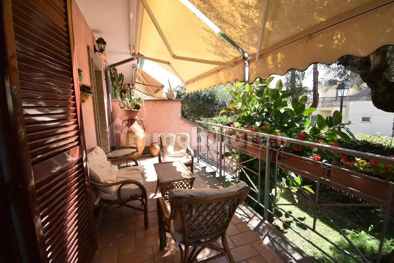 Villa in vendita a Roma