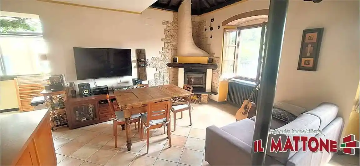 Appartamento in vendita a Campomorone