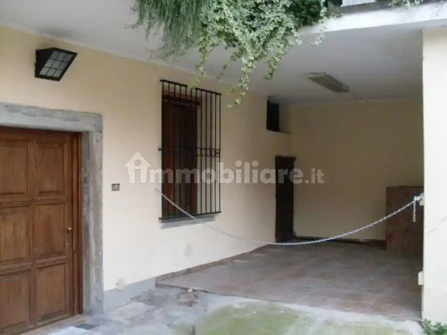 Appartamento in affitto a Scanzorosciate