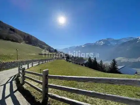 Rustico - Casale in vendita a Lasa