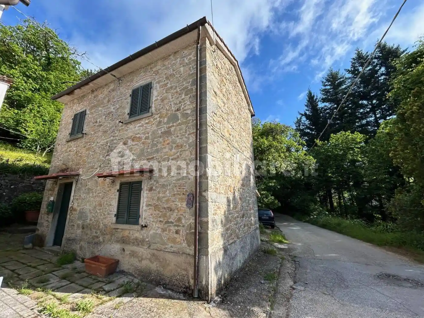 Casa indipendente in vendita a Marliana
