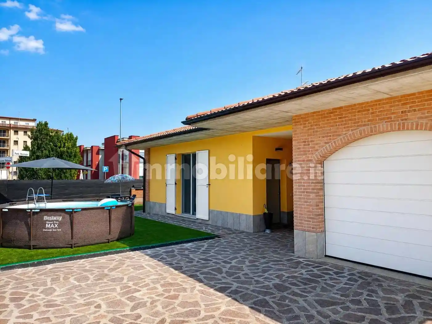 Villa in vendita a Villanterio