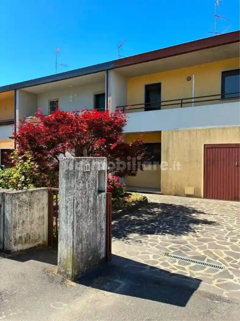 Villetta a schiera - foto 2