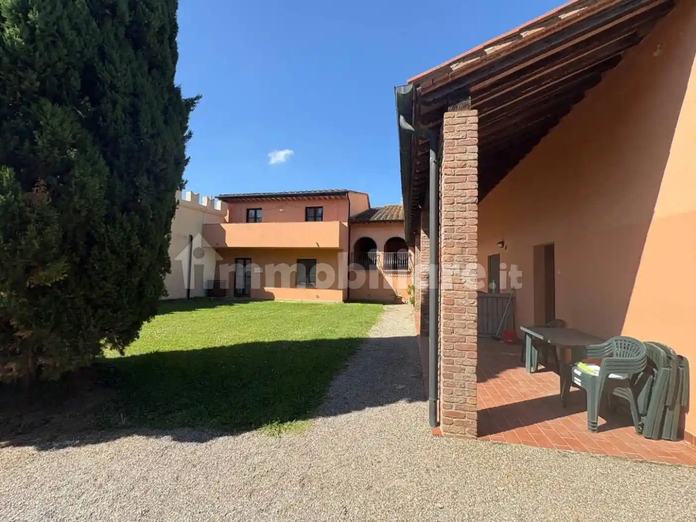 Appartamento in vendita a Campiglia Marittima