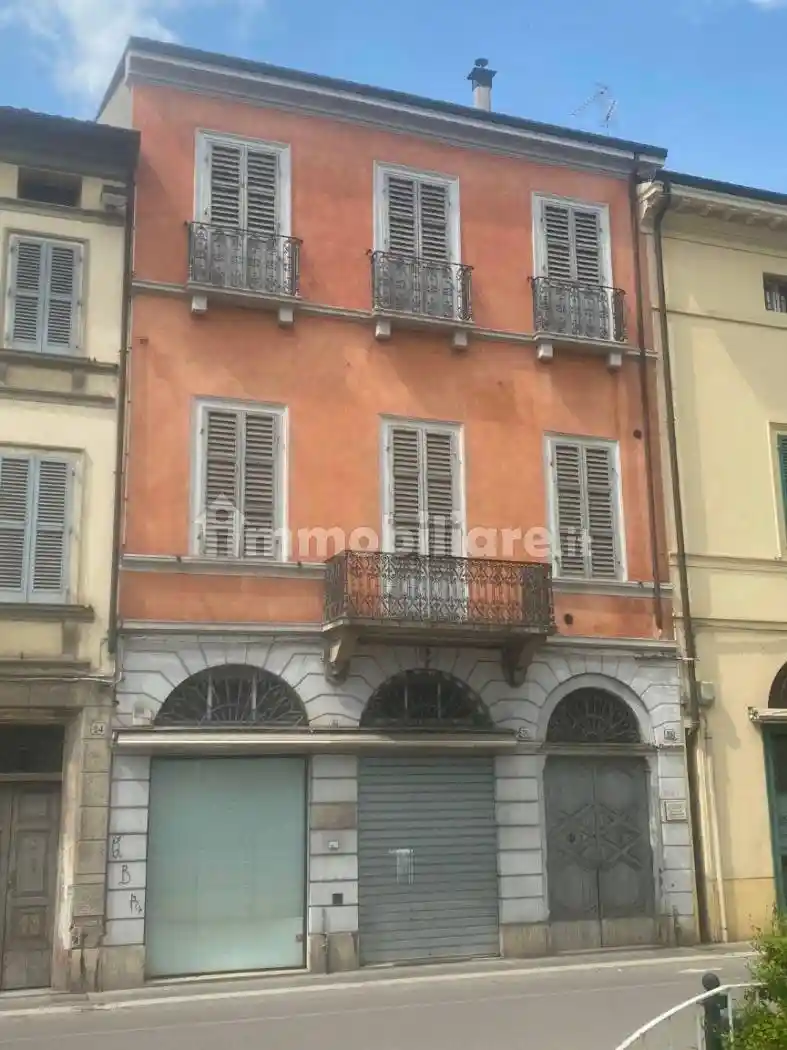 Casa indipendente in vendita a Faenza