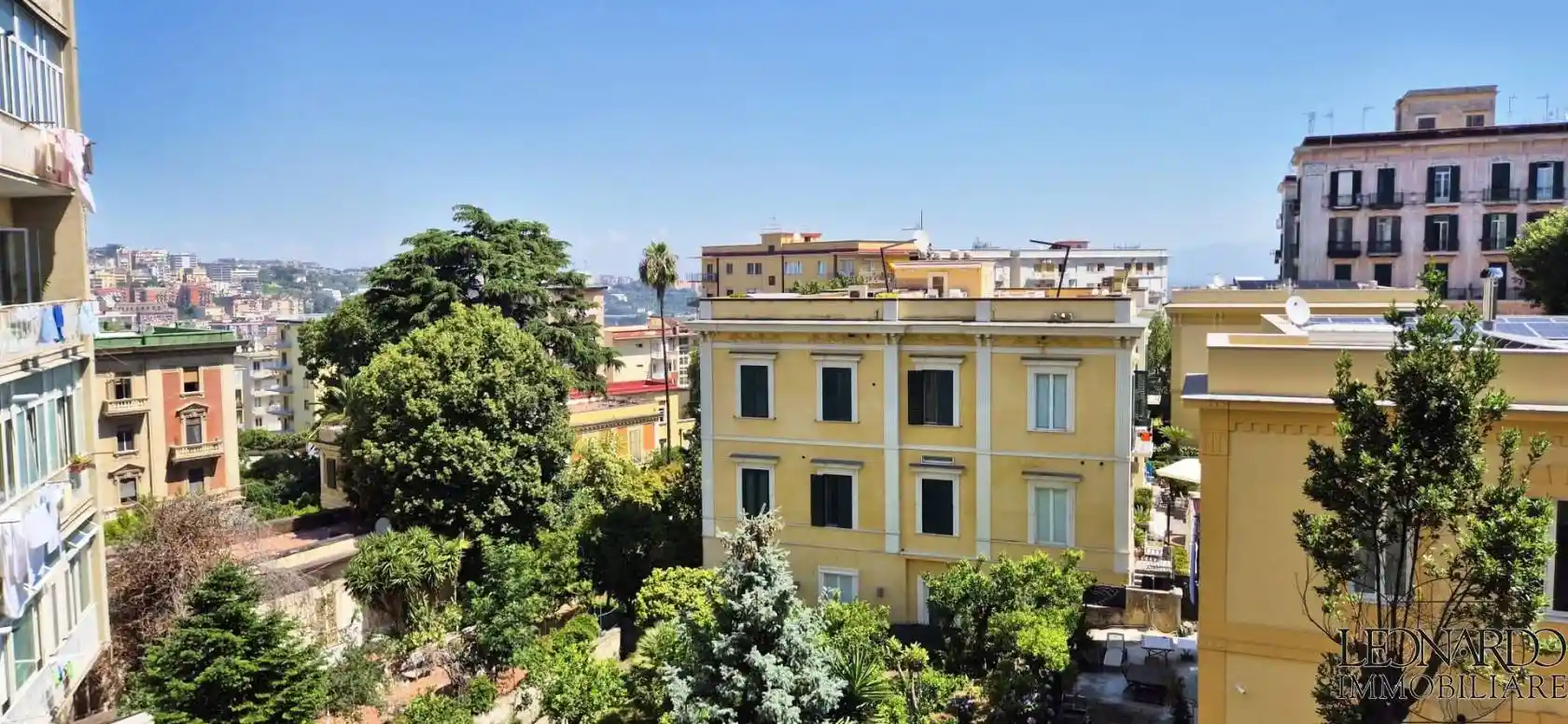 Appartamento in vendita a Napoli