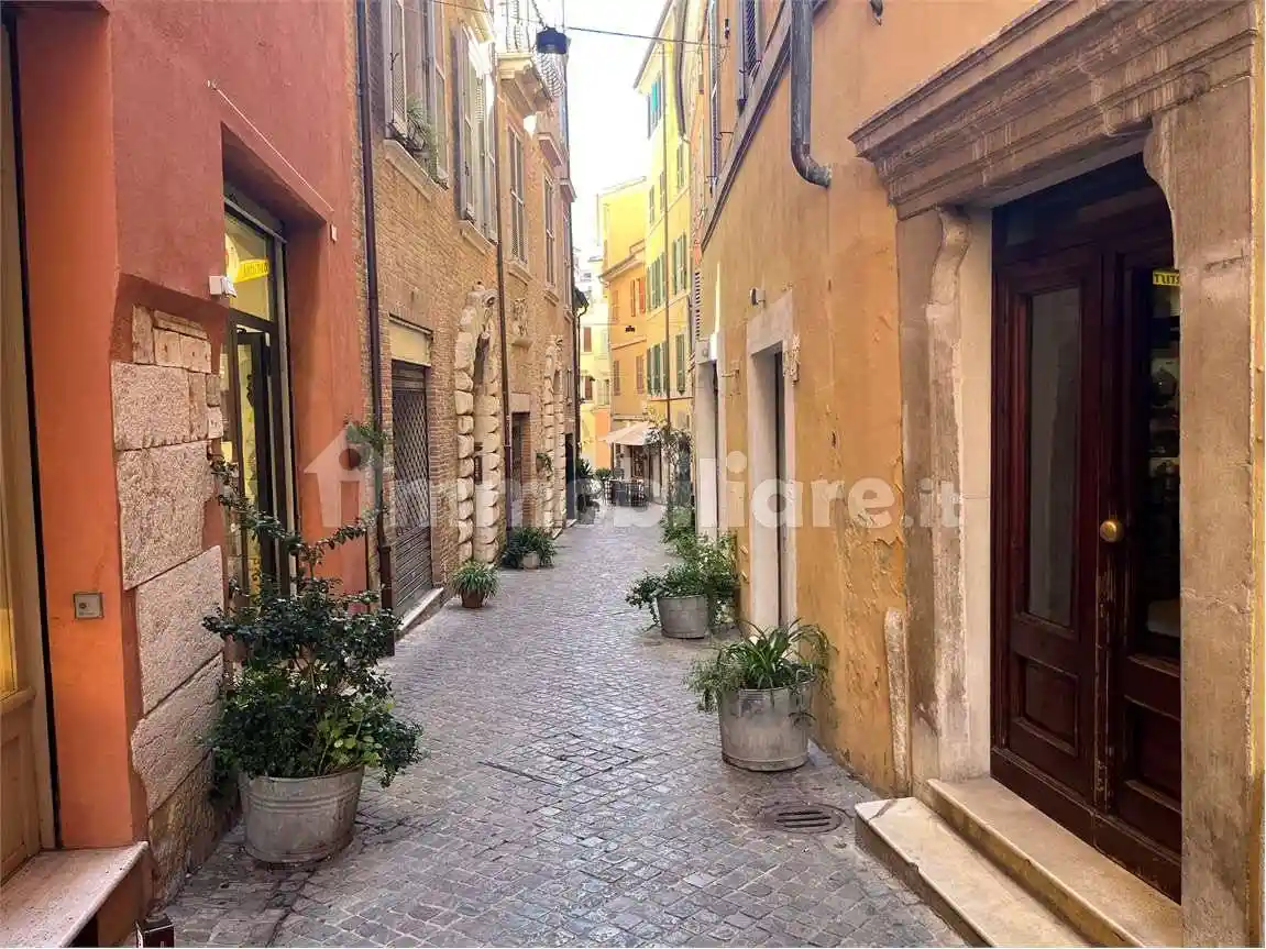 Appartamento in vendita a Ancona