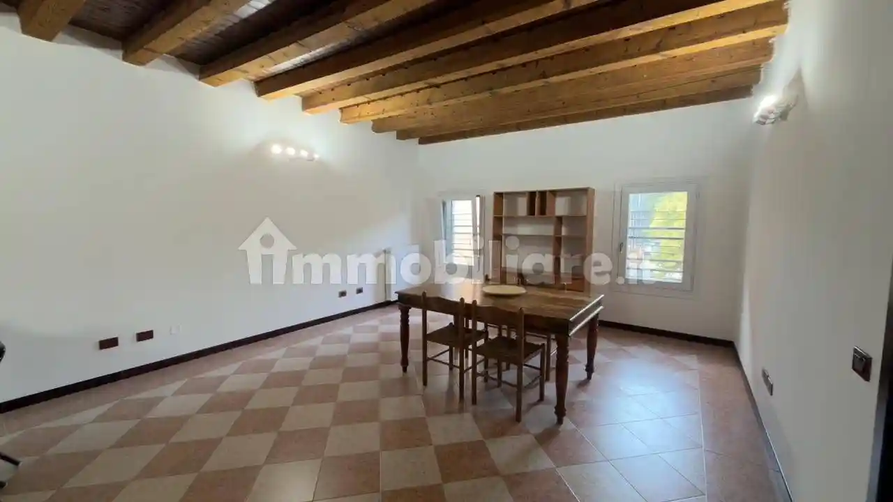Appartamento in affitto a Villafranca di Verona