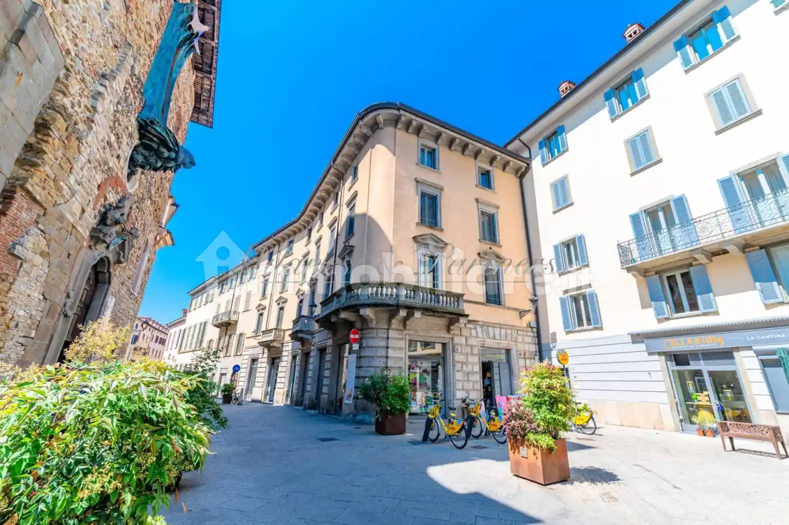 Appartamento in vendita a Bergamo