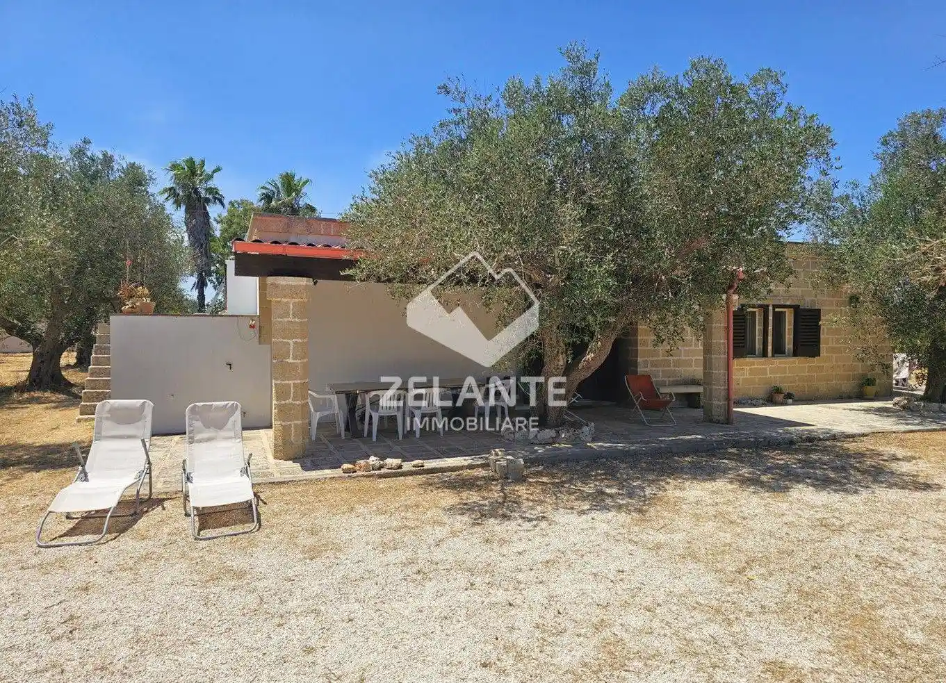 Casa indipendente in vendita a Spongano