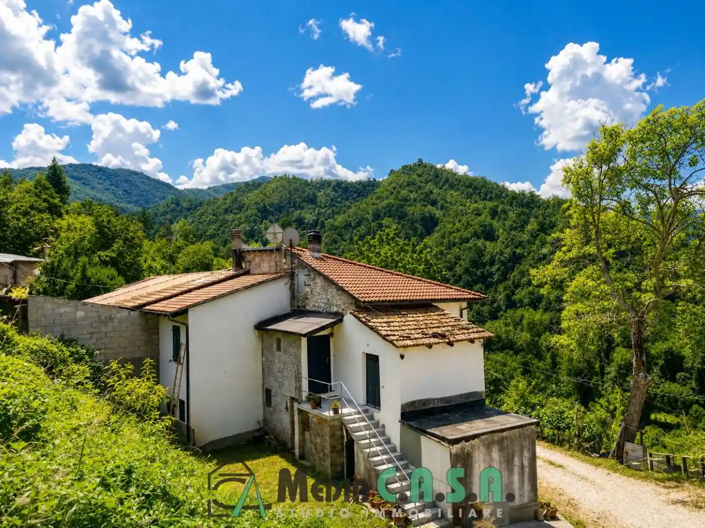 Casa indipendente in vendita a Ascoli Piceno