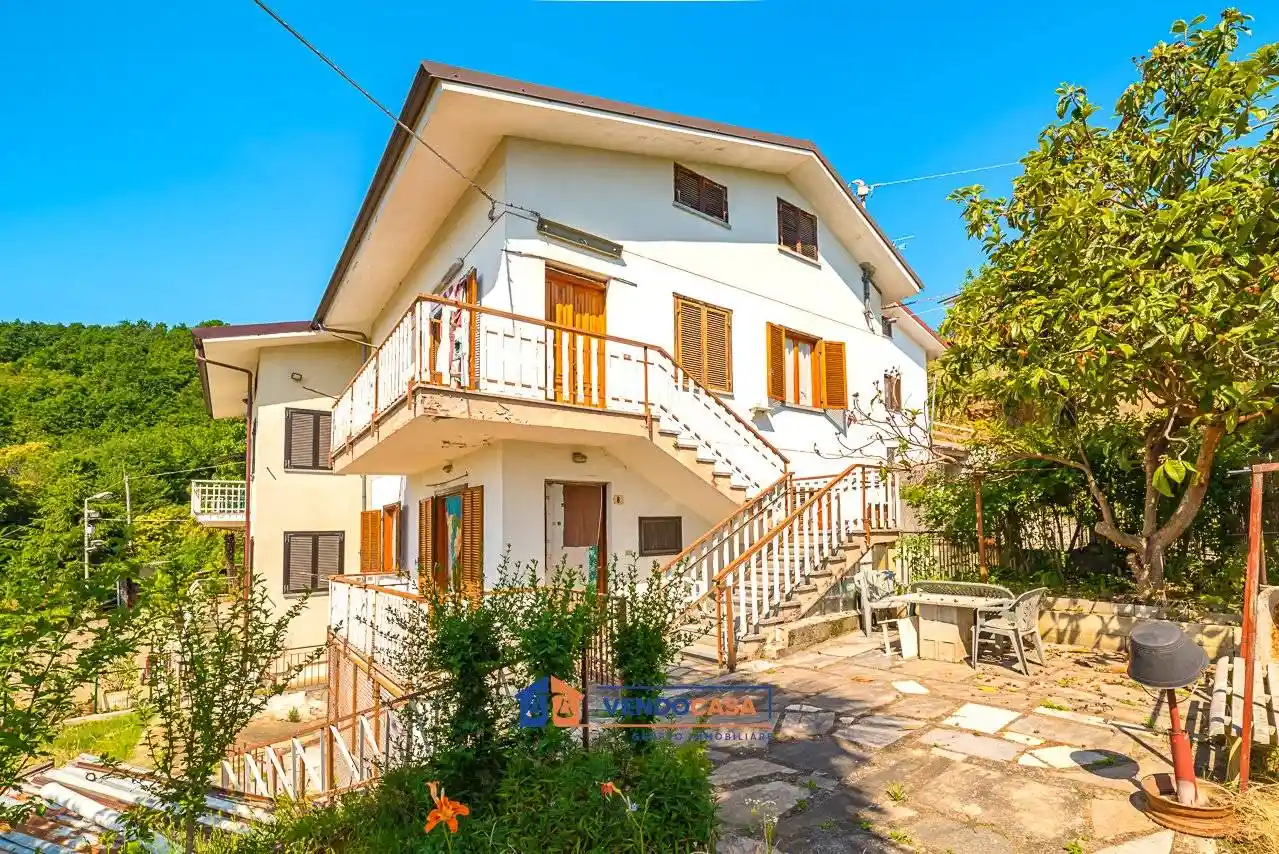 Villa in vendita a Piasco