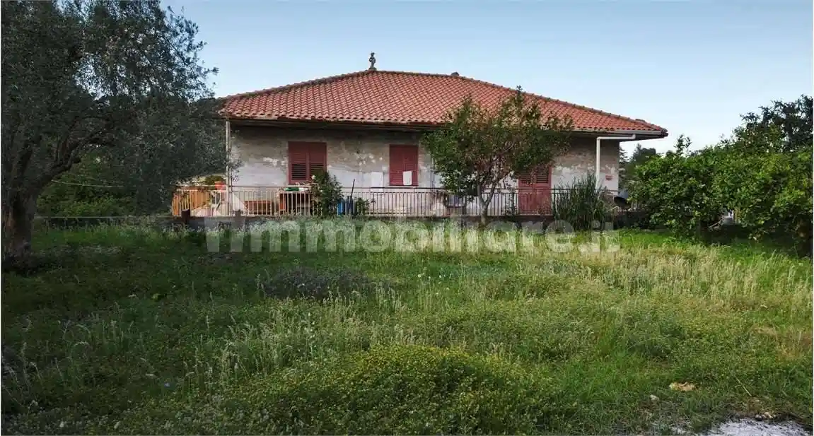 Casa indipendente in vendita a Santa Venerina