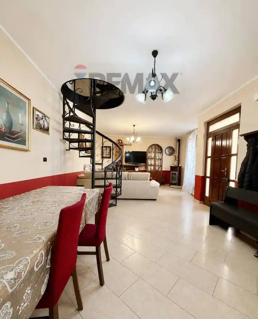 Casa indipendente in vendita a Cassolnovo