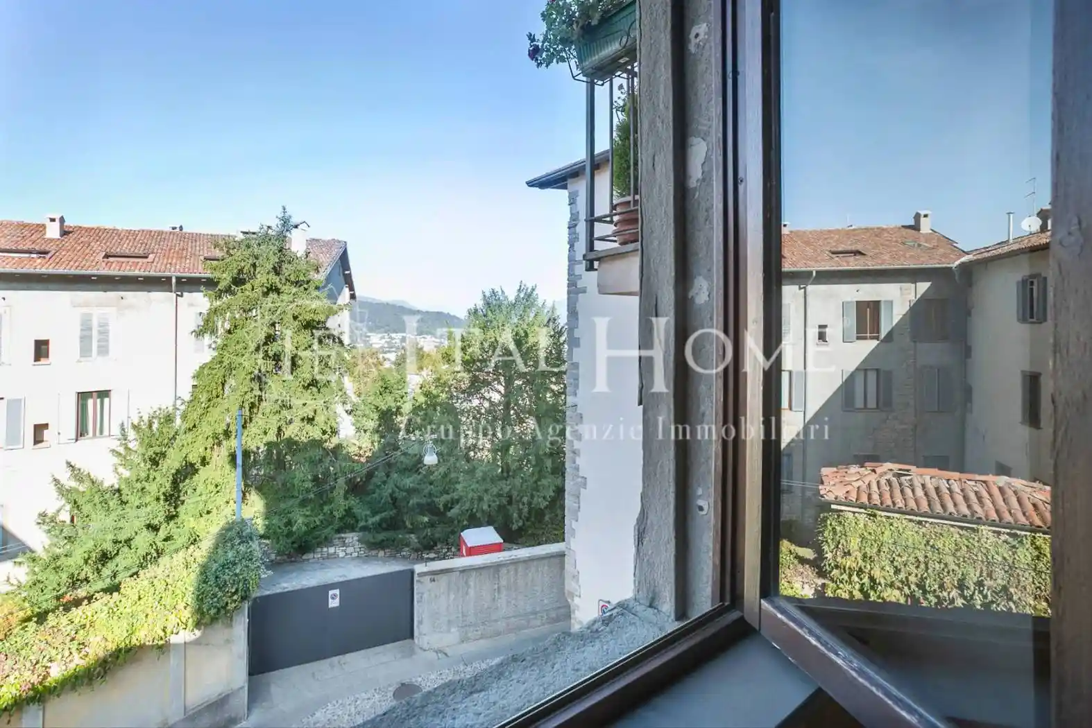 Appartamento in vendita a Bergamo