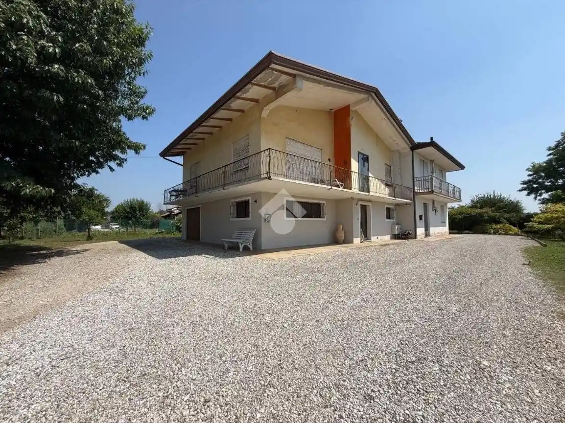 Villa in vendita a Vedelago
