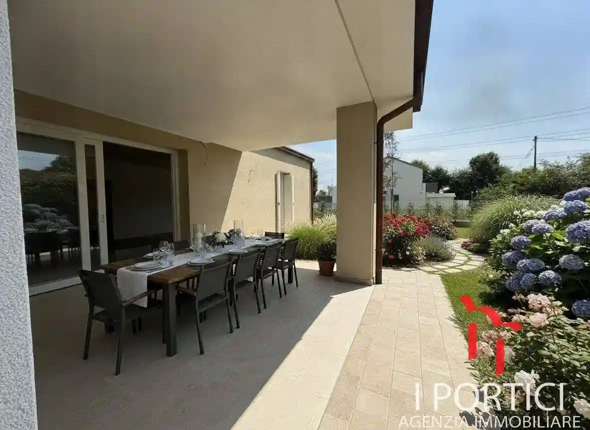 Villa - foto 5