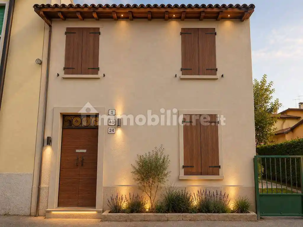 Appartamento in vendita a Peschiera del Garda