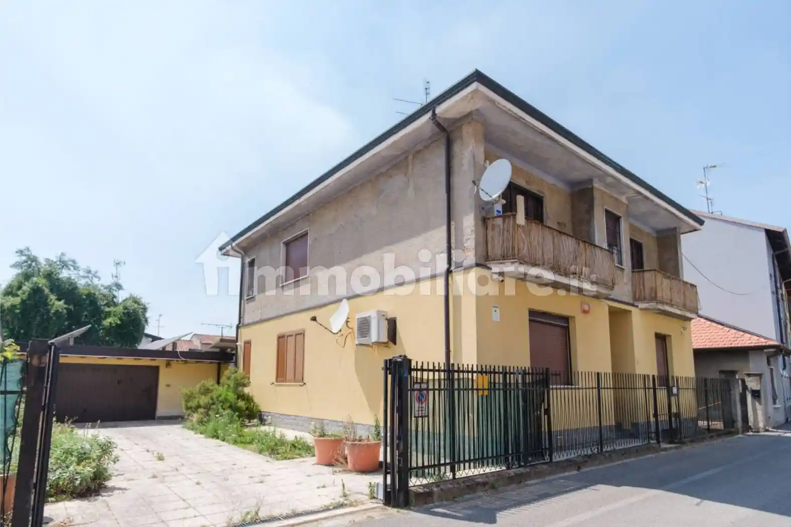 Villa in vendita a Nova Milanese