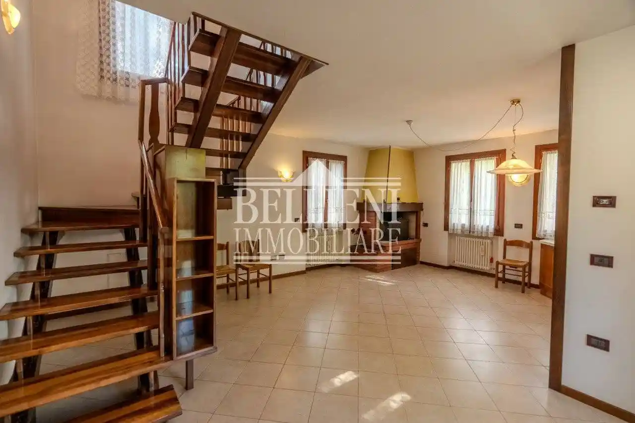 Casa indipendente in vendita a Vicenza