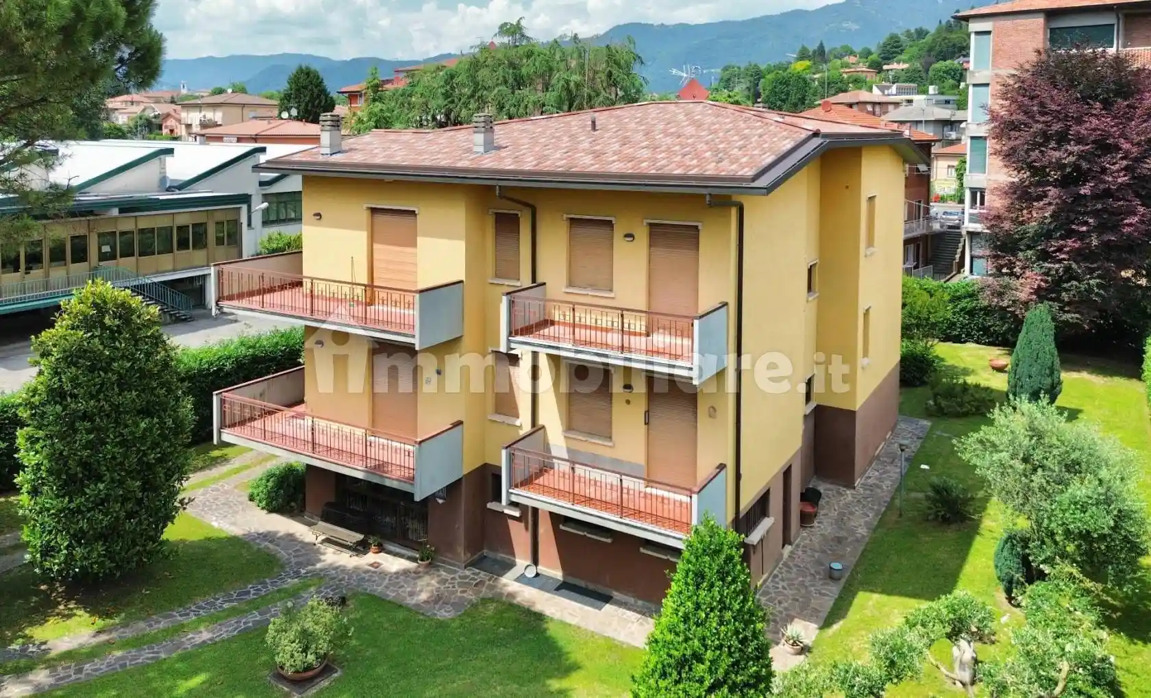 Villa in vendita a Ponteranica