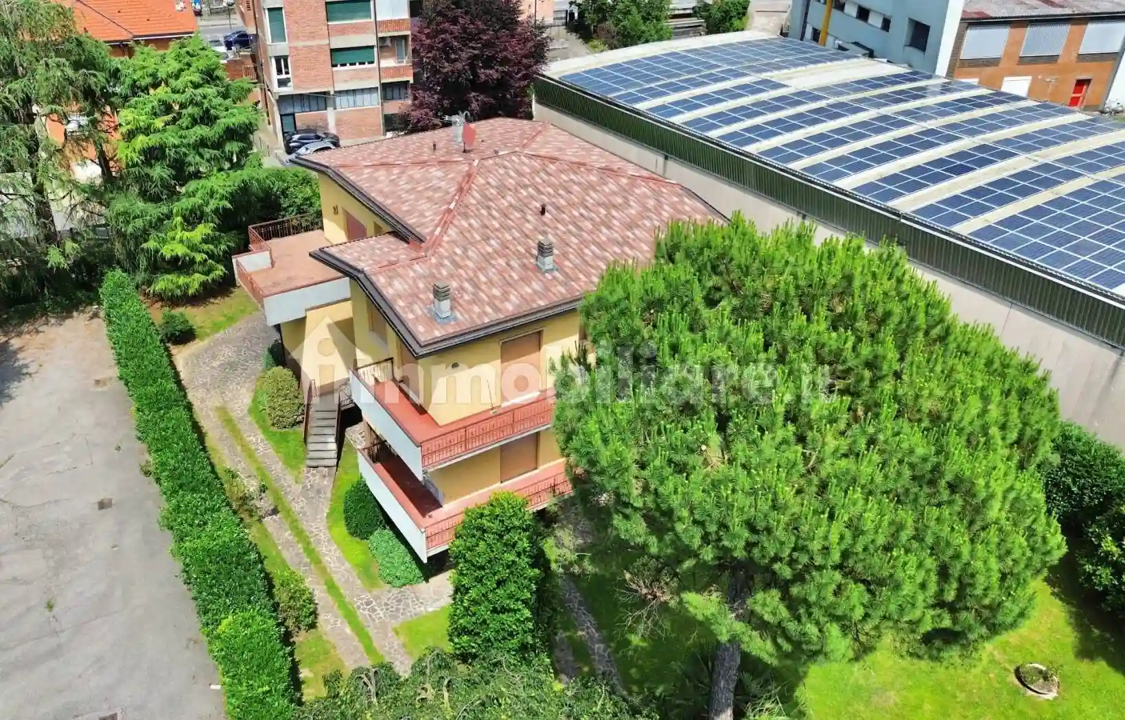 Villa - foto 2