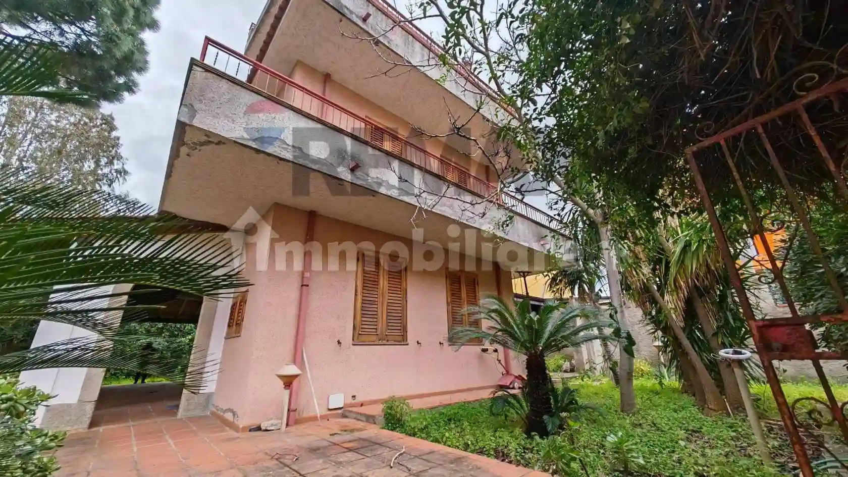 Villa - foto 2