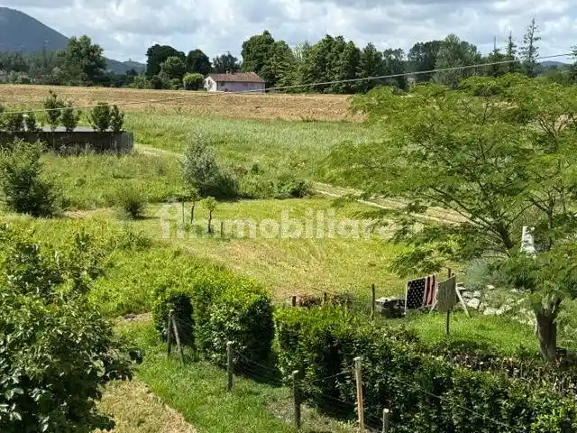 Casa indipendente in vendita a Lucca