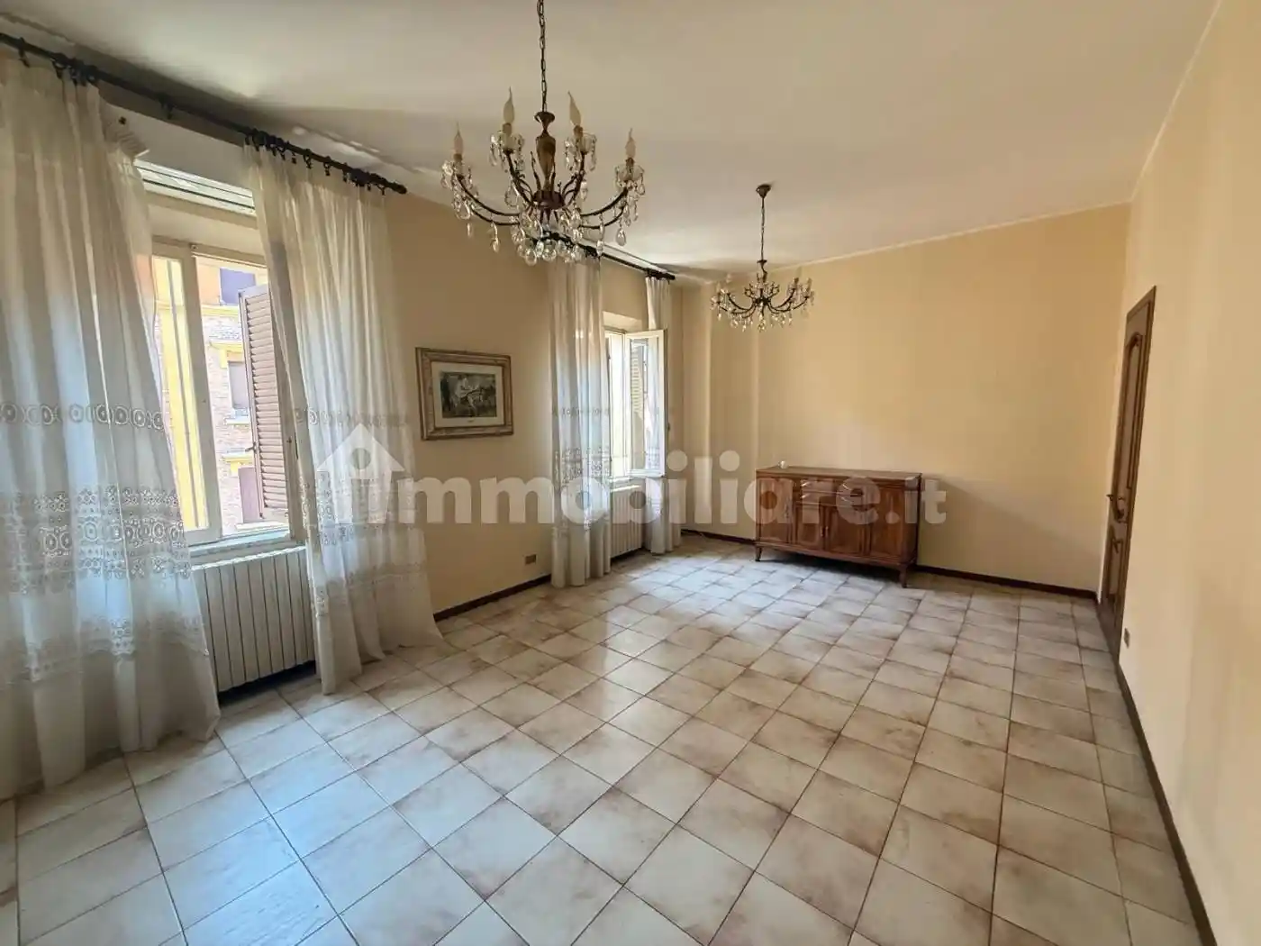 Appartamento in vendita a Modena