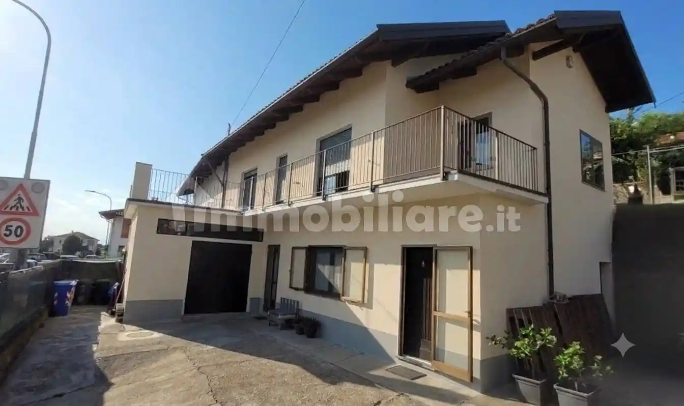 Villa in vendita a Pralormo