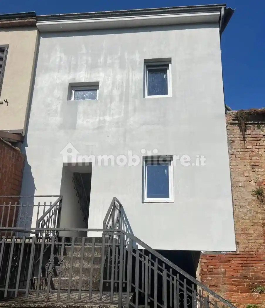 Villa in vendita a Torricella Verzate