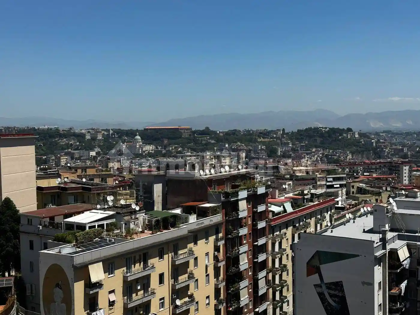 Appartamento in vendita a Napoli