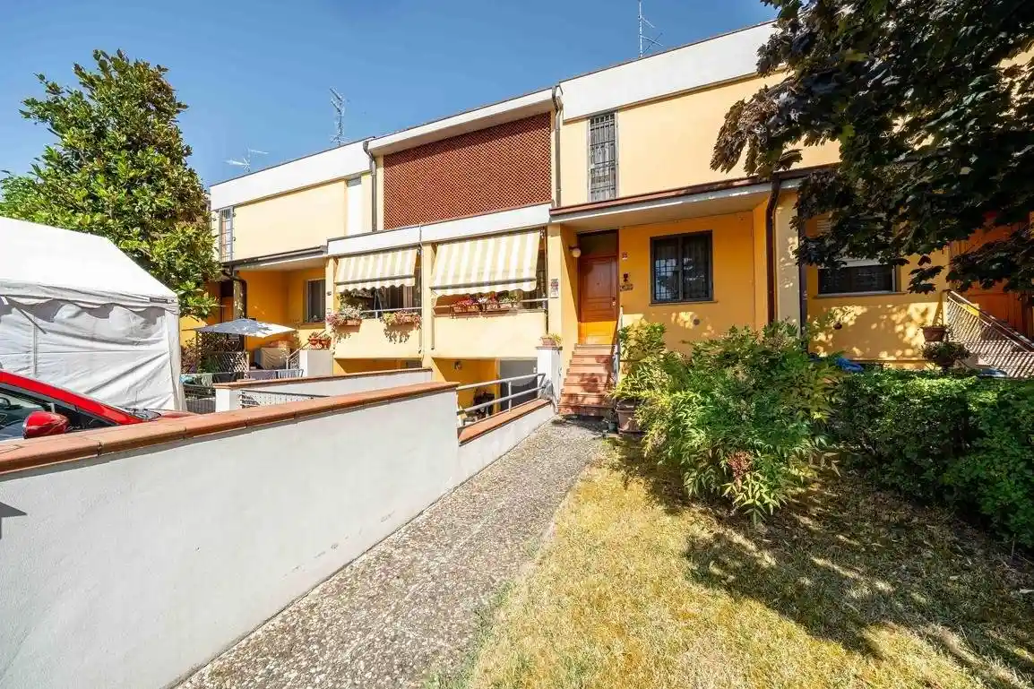 Villetta a schiera in vendita a Sant'Ilario d'Enza