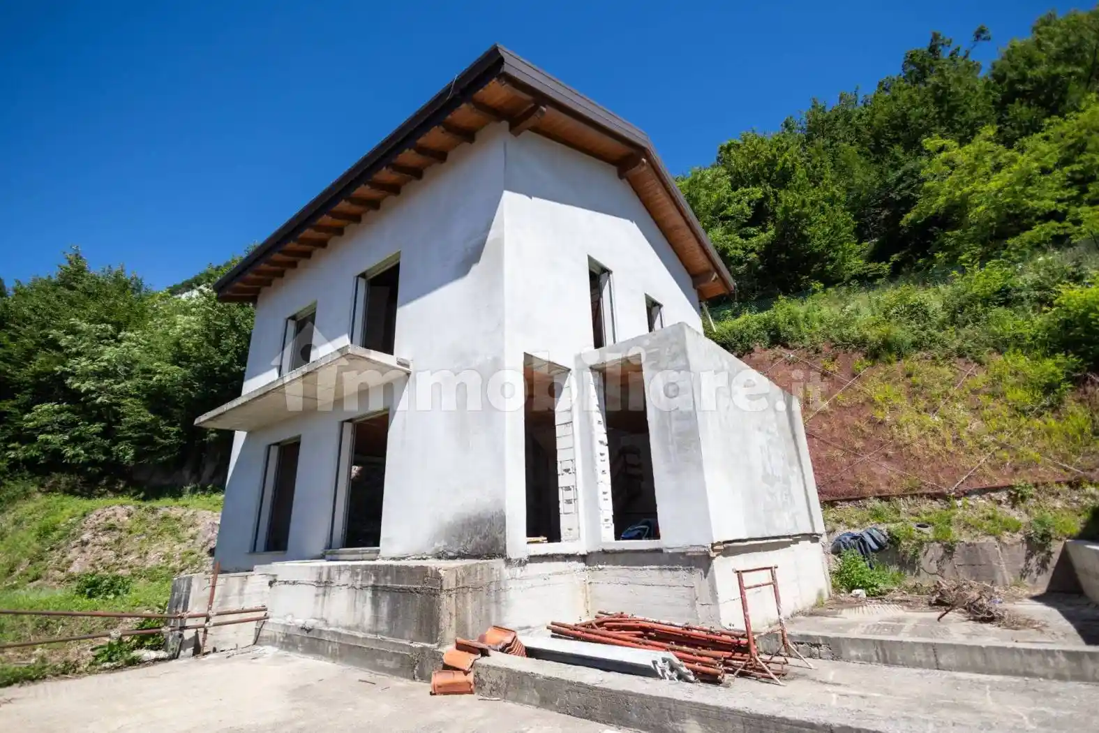 Villa in vendita a Cesana Brianza