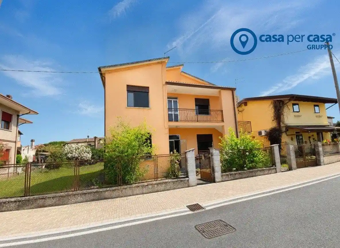 Villa in vendita a Rosolina