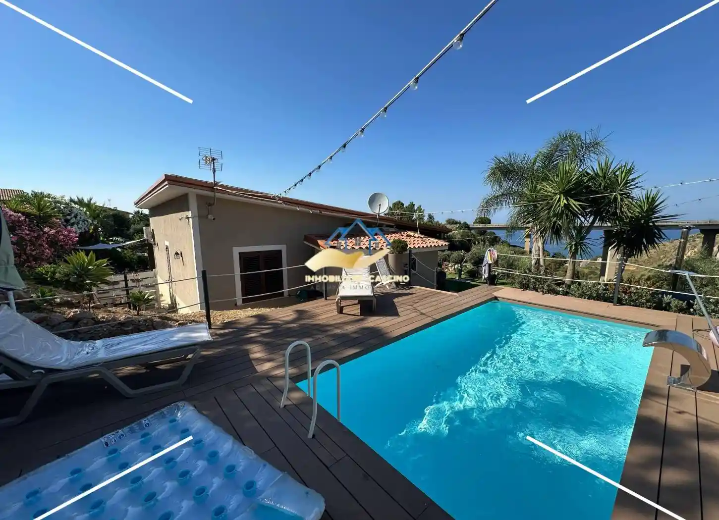 Villa in vendita a Altavilla Milicia