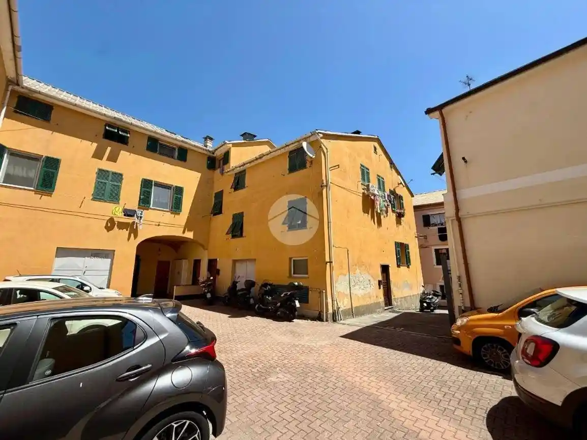 Appartamento in vendita a Genova