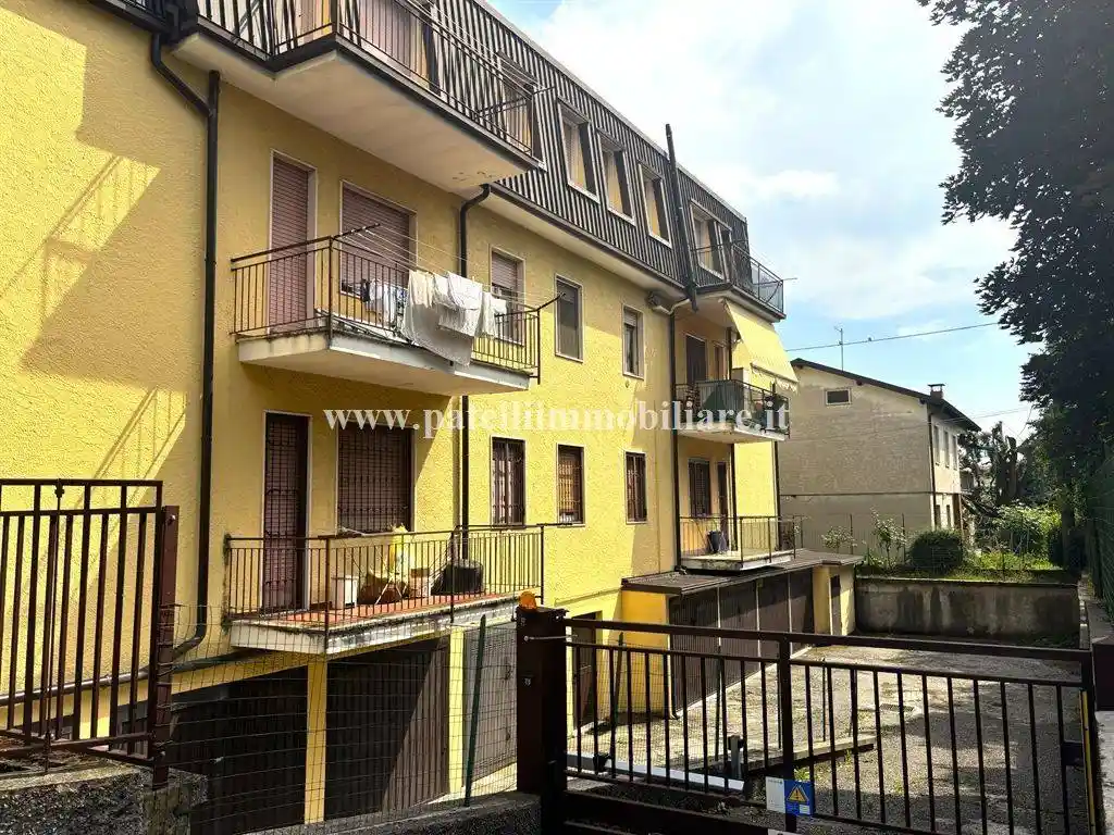 Appartamento in vendita a Bergamo