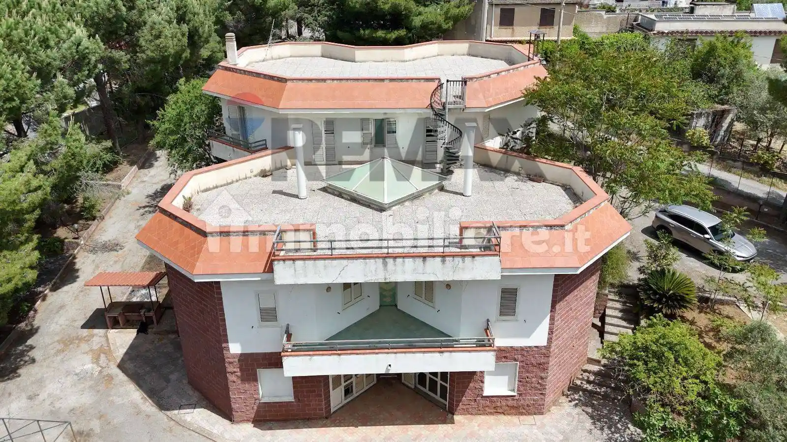 Villa in vendita a Belmonte Mezzagno
